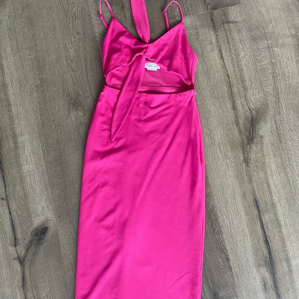 💓 Lovers and Friends Midi Dress 💓
